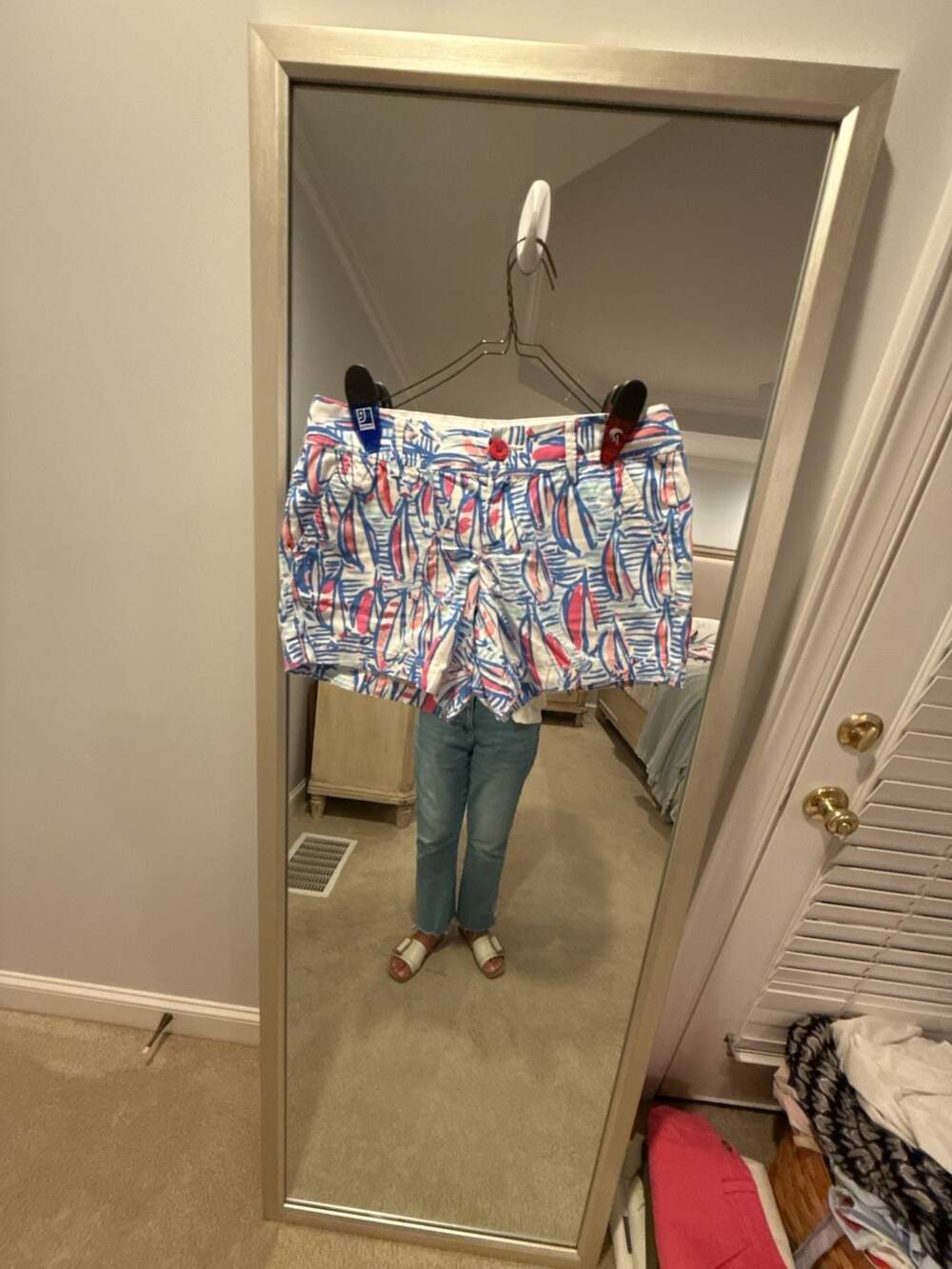 Lilly Pulitzer The Callahan Short in Red Right Return Sailboat Print (40)